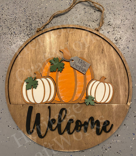 Welcome Pumpkin Trio Sign