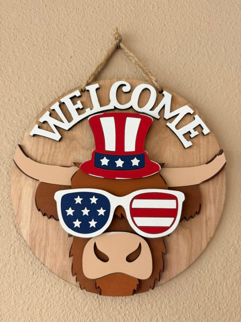Patriotic Highland Cow Welcome